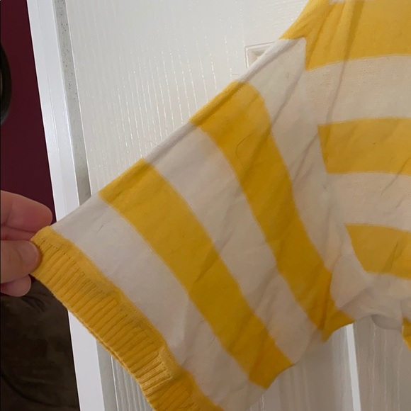 Sweater - Picture 3 of 6